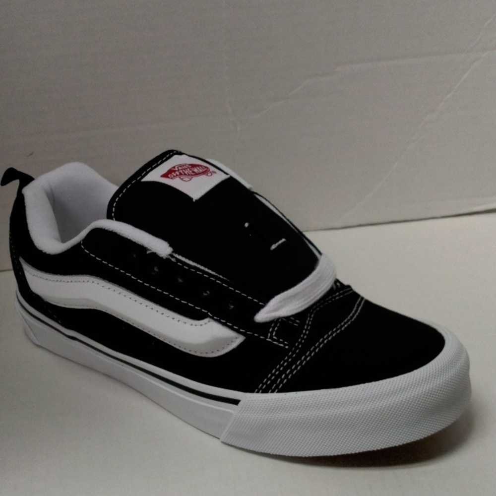Vans Knu Skool